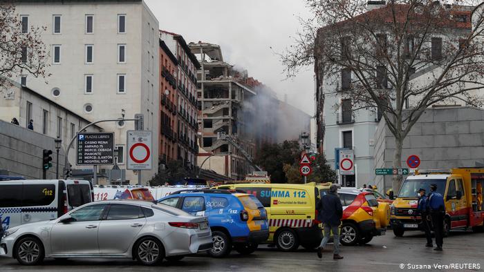 Spain: Explosion in Madrid destroys building