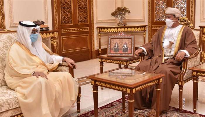 وزير المكتب السلطاني يودع سفير المملكة العربية السعودية