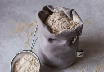 Oman Flour Mills issues statement regarding flour, fodder products