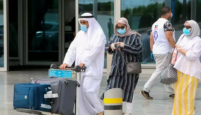 الكويت تفرض رسوم جديدة على القادمين والمغادرين عبر المطار