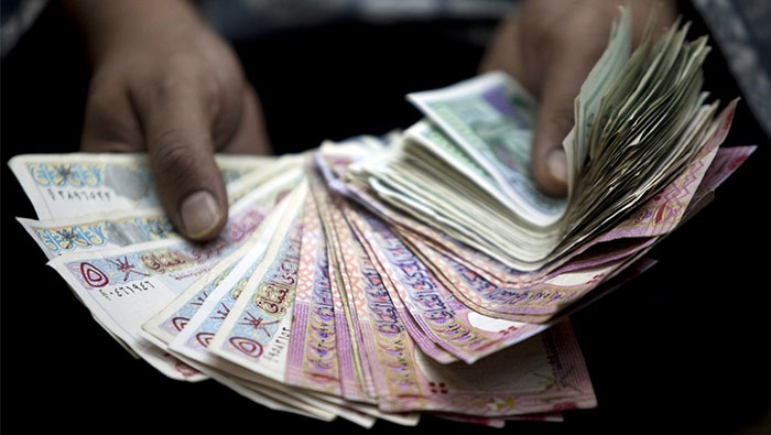 Effective exchange rate index of Omani rial falls by 2.8%