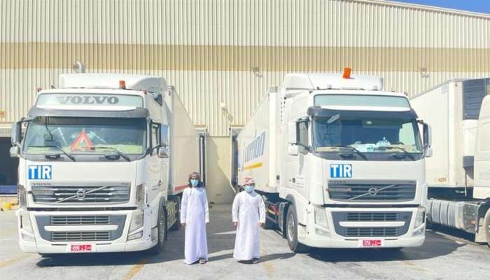 نجاح تصدير أول شحنة من السلطنة إلى السعودية بنظام النقل البري’التير’