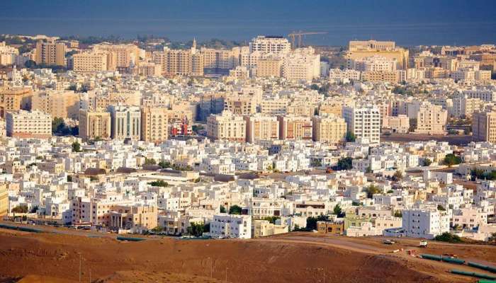 مسقط أفضل مدينة عربية لمعيشة المغتربين