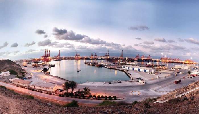 ميناء صلالة يعلن عن وظائف شاغرة