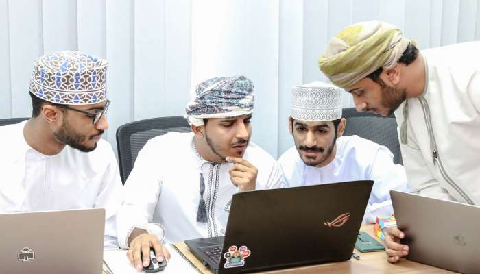فريق من جامعة التقنية يحقق المركز الأول عربيًا في مسابقة عالمية