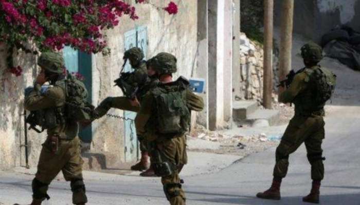 قوات الاحتلال الإسرائيلي تطلق الغاز السام على الفلسطينيين بجنين وتعتقل 10 بالضفة والقدس