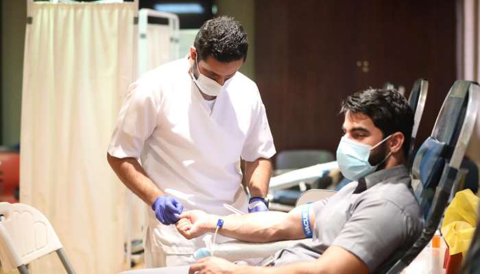 حملة للتبرع بالدم في مسقط
