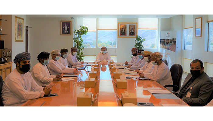 Al Mazunah Free Zone signs six investment pacts in January