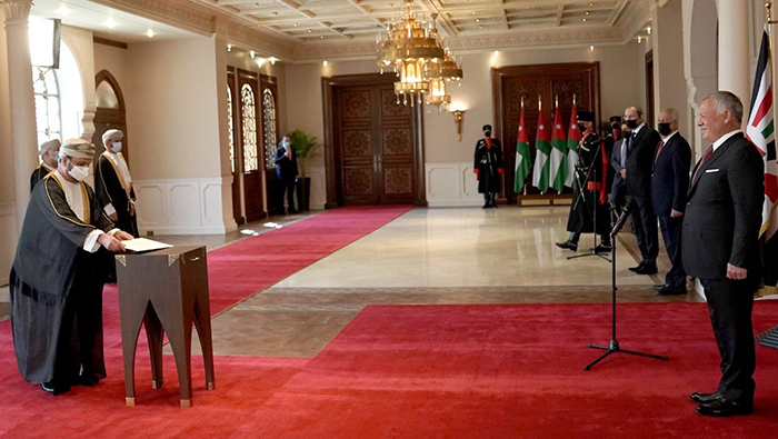 Oman’s ambassador to Jordan presents credentials