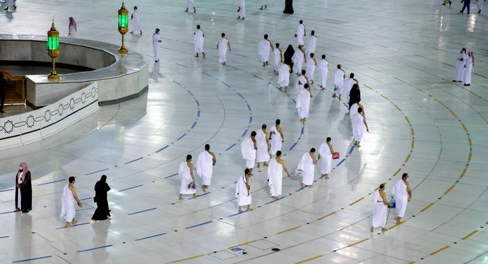 Saudi Arabia announces incentives for Haj and Umrah businesses