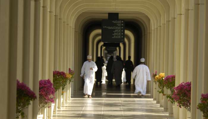 عودة أكثر من 1600 إلى مقاعد الدراسة بجامعة السلطان قابوس