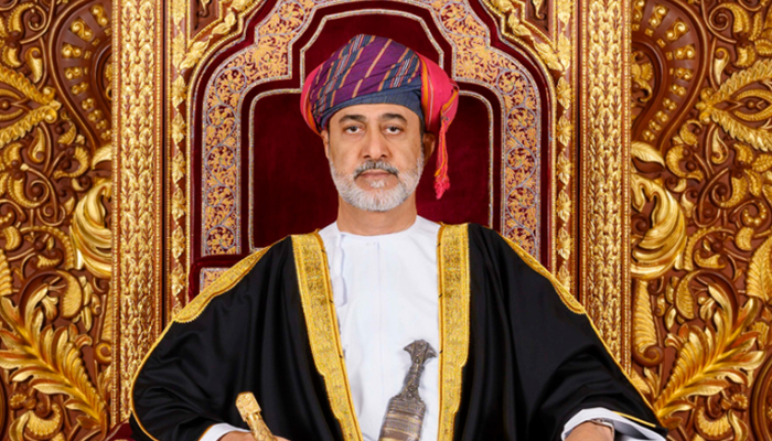 His Majesty issues three Royal Decrees