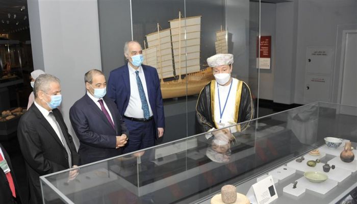 وزير الخارجية السوري يزور المتحف الوطني