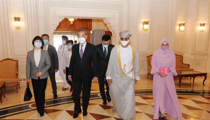 Chinese Foreign Minister arrives in Oman