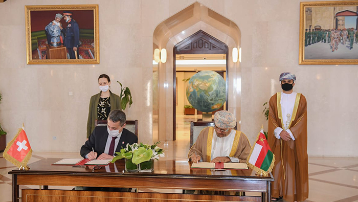 Oman, Swiss Confederation  discuss bilateral cooperation