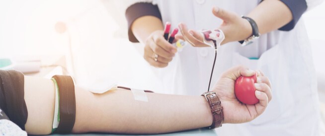 أوقات التبرع بالدم خلال شهر رمضان في بنك الدم المركزي