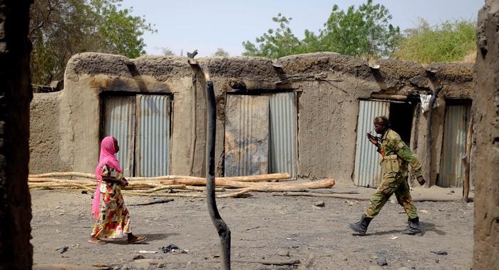 US orders diplomats to leave Chad as rebels near capital