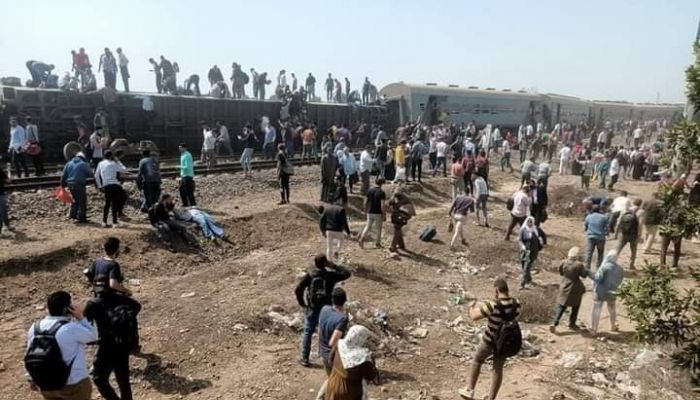 8 وفيات حصيلة أولية لحادث القطار في مصر