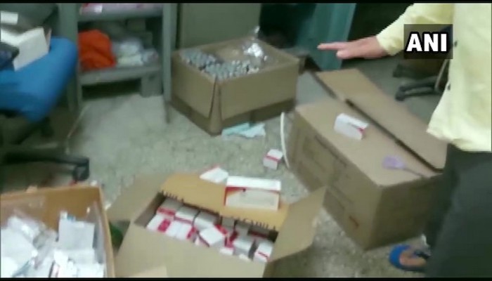 Thief returns COVID-19 vaccines stolen from hospital in India