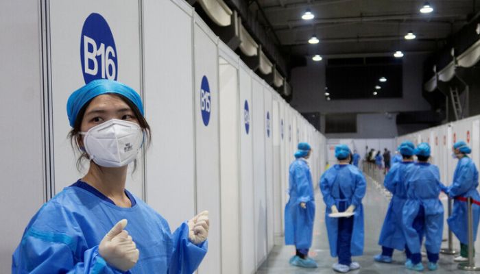 الصين تسجل 13 إصابة جديدة بكورونا