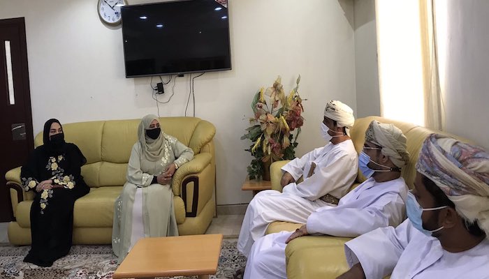 Minister of social development undertakes field visit to North Al Batinah