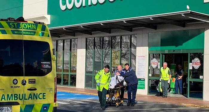 Man stabs five in New Zealand supermarket
