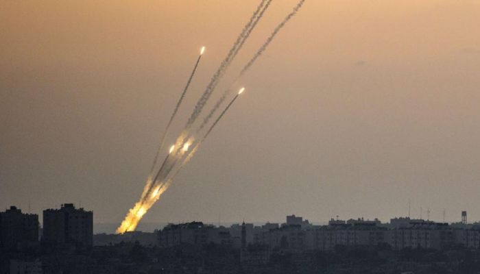 غزة: إطلاق صواريخ بإتجاه إسرائيل