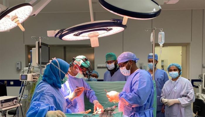 المستشفى السلطاني يواصل جهوده رغم الضغط الكبير على  أسرّة العناية المركزة