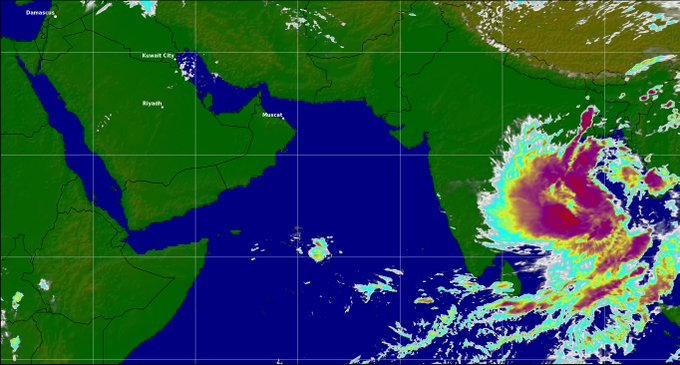 الأرصاد تتابع  عاصفة ’ياس’ المدارية بخليج البنغال