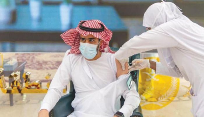 السعودية تعلن إعطاء 13 مليون جرعة لقاح كورونا