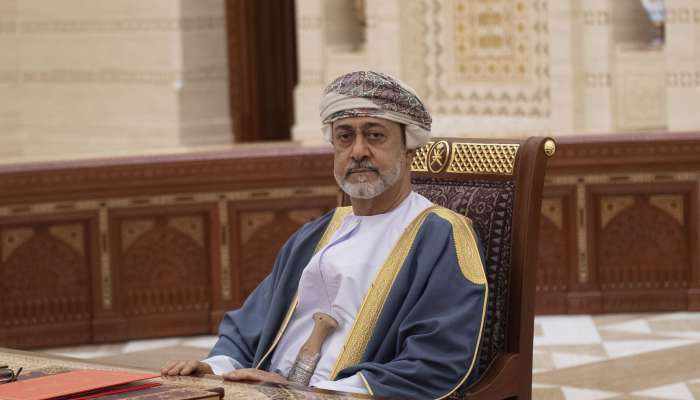 His Majesty issues directives to offer 32,000 jobs
