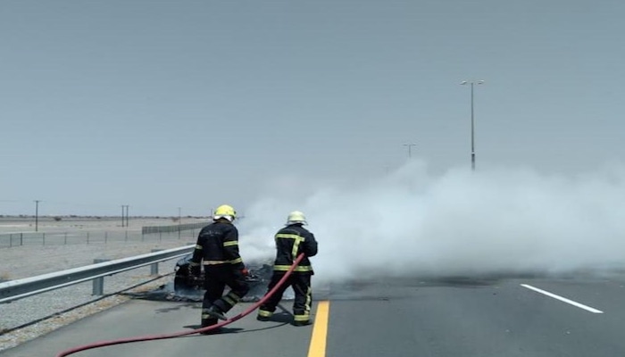 Vehicle fire reported in Rustaq