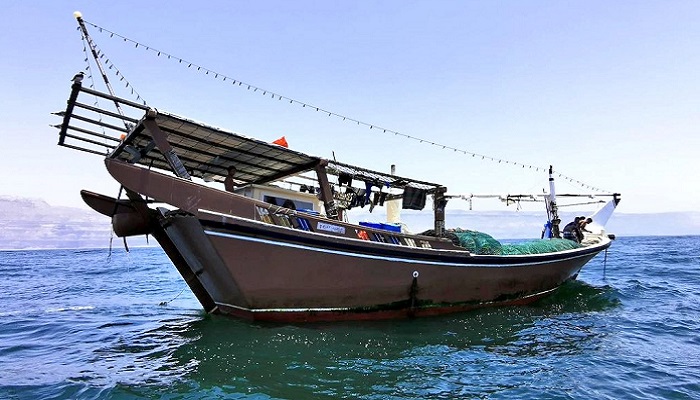 Fishing boats seized for violations in Oman
