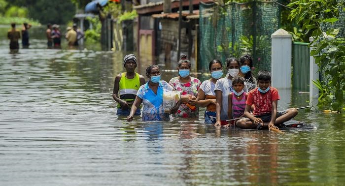 Monsoon rains cause deadly flooding in Sri Lanka
