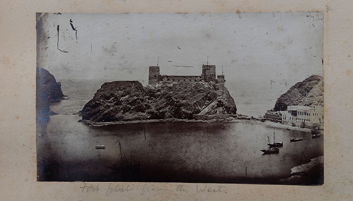 Historic photographs of Muscat restored by National Museum