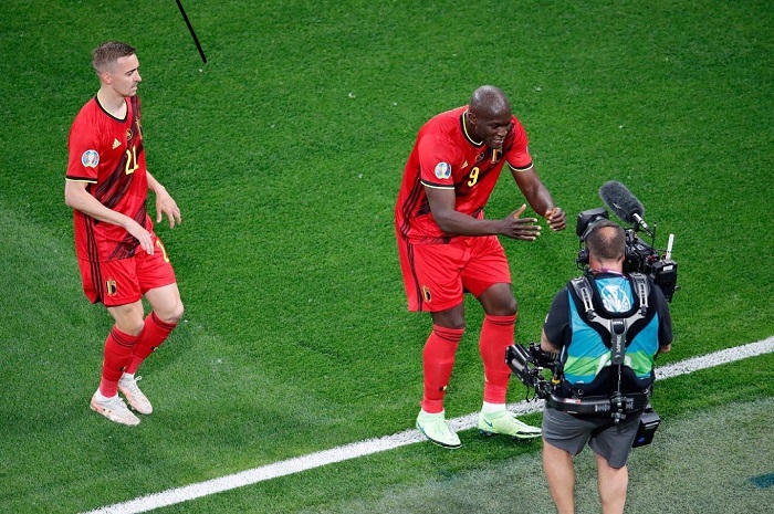 Euro 2020: 'Chris, I love you', says Lukaku after scoring in Belgium's win