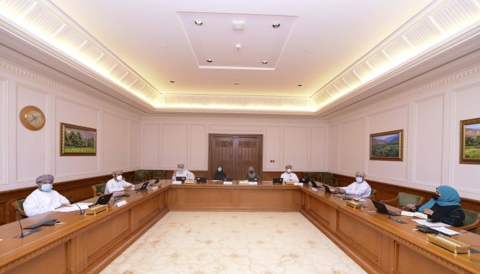 مجلس الدولة يستعرض مرئيات وحدة متابعة رؤية عمان 2040
