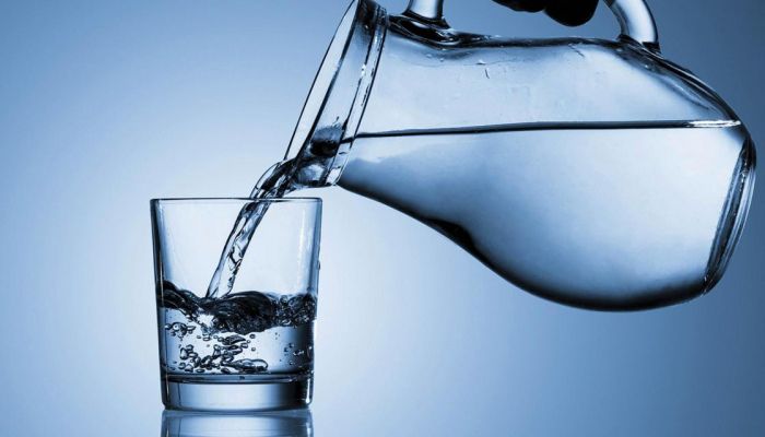 شركة تعلن عن وظيفة براتب 15 ألف دولار مقابل شرب الماء