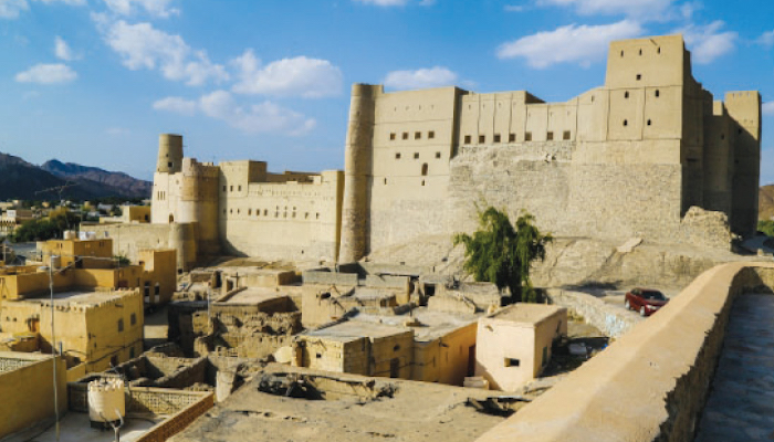 Committee to oversee Oman's Oasis site, Bahla Fort activities