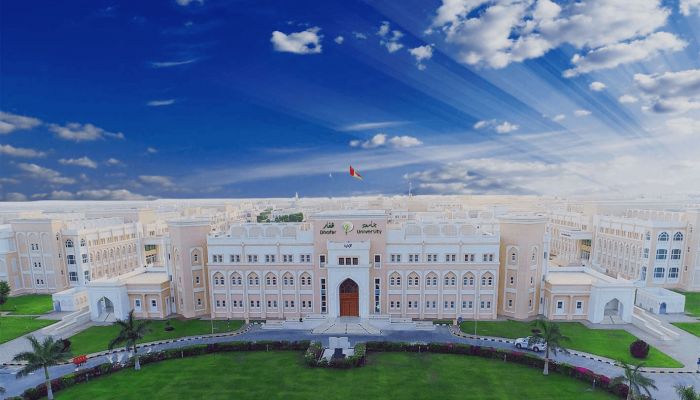 جامعة ظفار تطرح برنامج الماجستير في اللغة العربية وآدابها