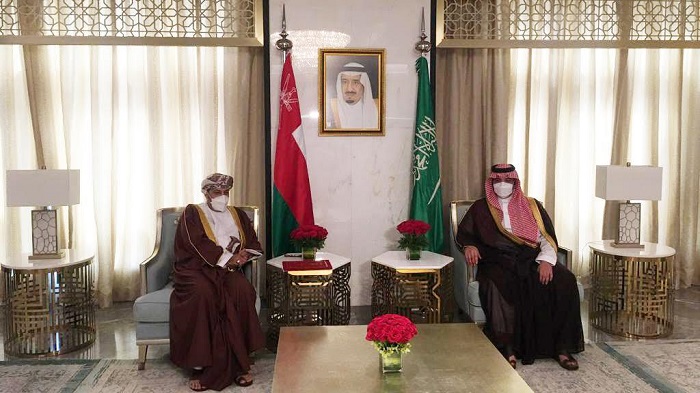 Oman, KSA discuss opening new carriageway through Empty Quarter