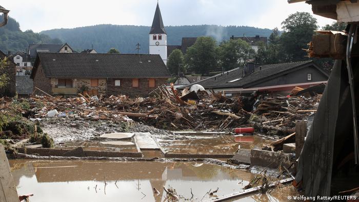42 dead in Germany floods