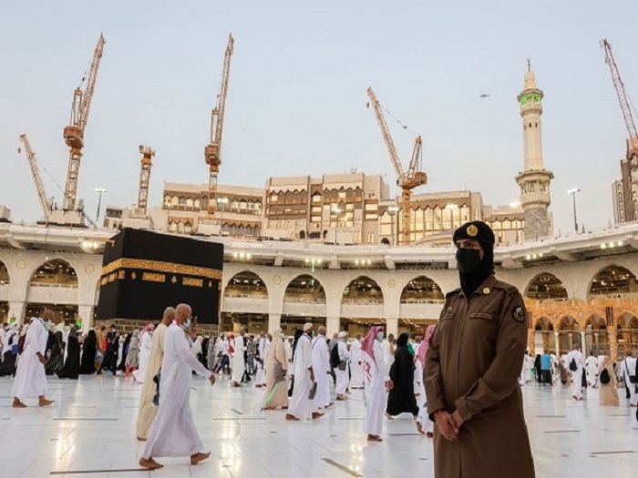 In a first, Saudi female officers allowed to guard Islam's holiest sites