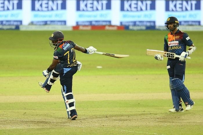 Dhananjaya, Karunaratne star as SL defeat India in 2nd T20I to level series