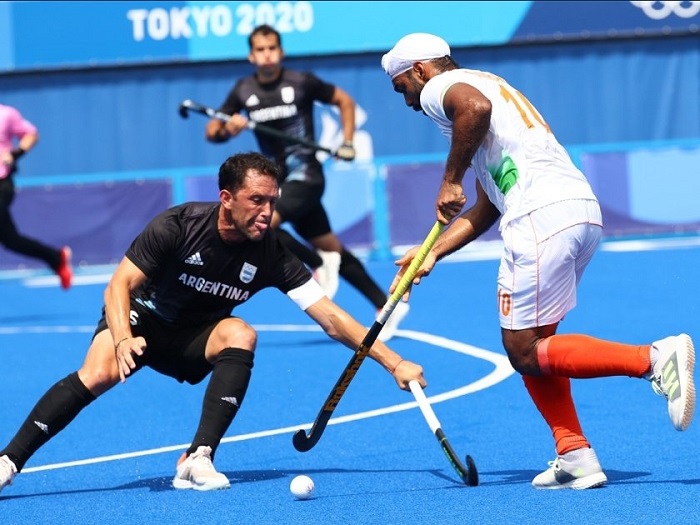 Indian men's hockey team defeats Argentina 3-1, enters quarters