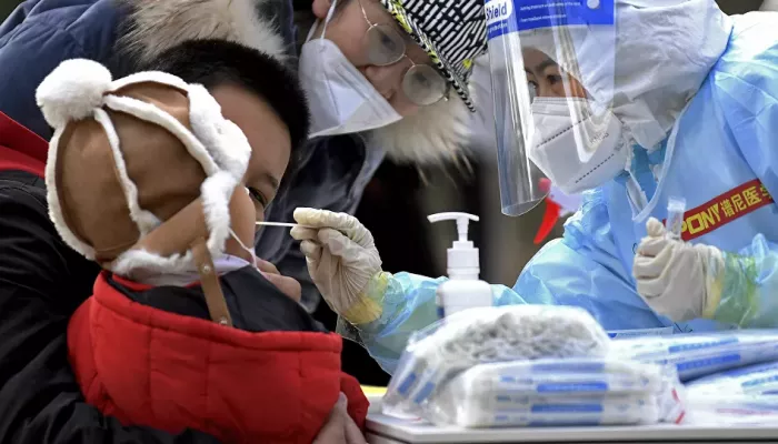 الصين تعاود تسجيل إصابات جديدة بفيروس كورونا