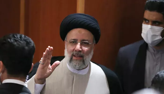 خامنئي ينصب إبراهيم رئيسي رئيسا جديدا لإيران