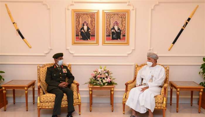 Sayyid Shihab receives UAE Armed Forces Chief