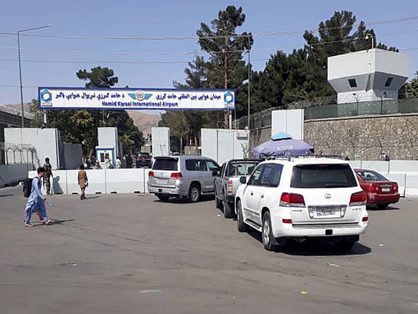 Heavy gunfire kills 3 at Kabul airport as citizens gathered to leave country