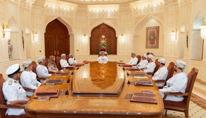 جلالة السلطان يحث الجميع على ضرورة تلقي التحصين